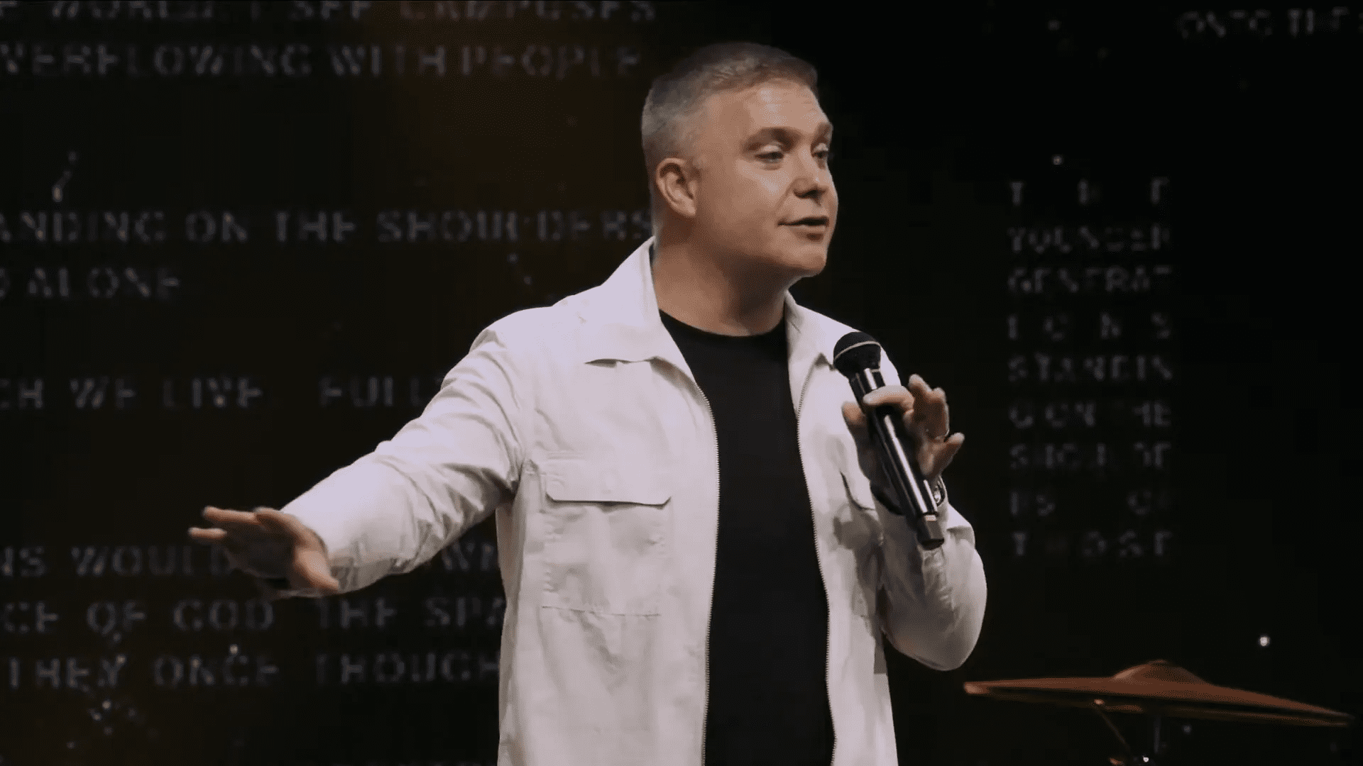 Engagement versus Spectation