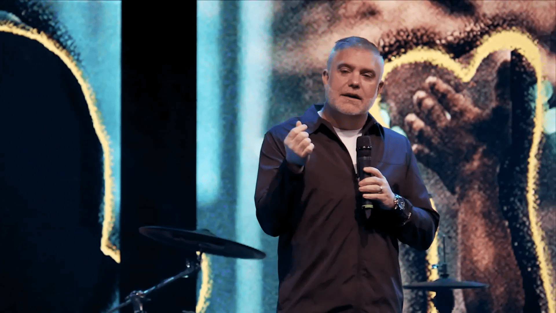 Worship as a Weapon for Victory